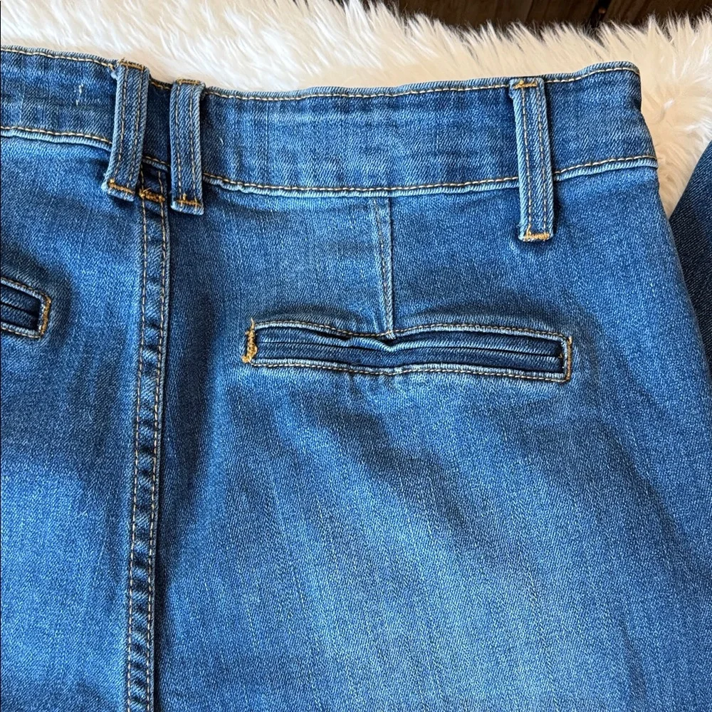 KanCan Women's Classic Indigo Straight Leg Jeans - Picture 4 of 9